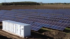 How Solar and Battery Energy Storage Tackle Today’s Energy Availability Challenges