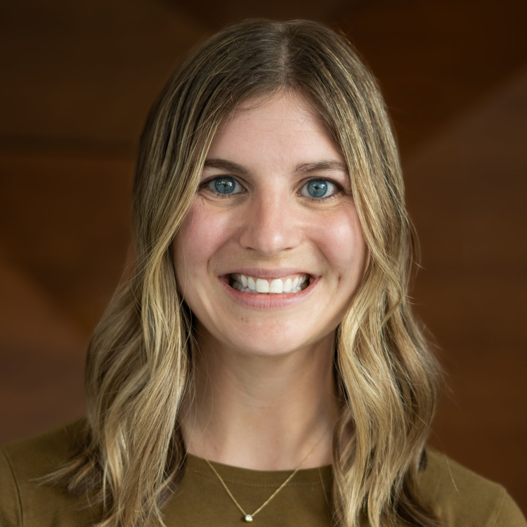 Carrie+Havrilla_WCNR_Headshot